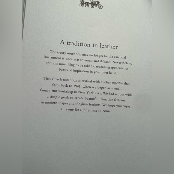 Disney X Coach with Minnie Mouse - Picture 3 of 3